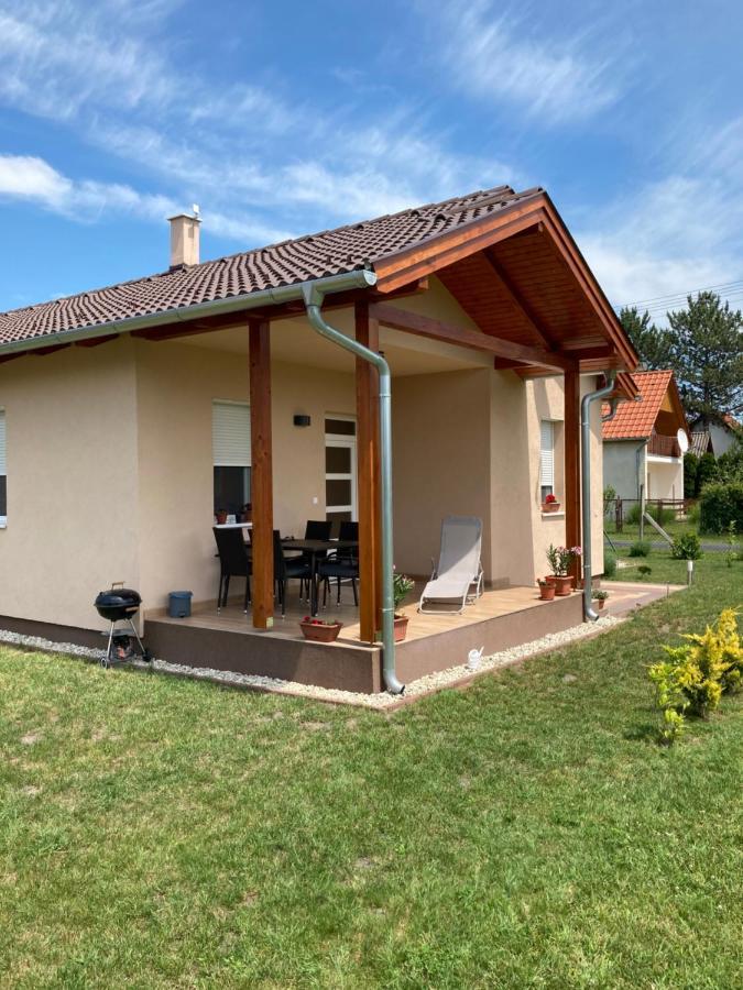 Konrad Apartman Villa Balatonmáriafürdő Dış mekan fotoğraf