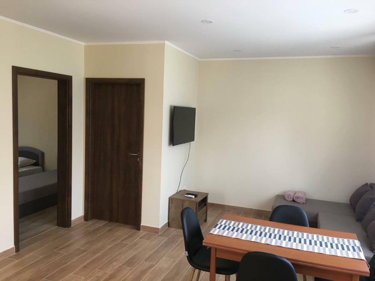Konrad Apartman Villa Balatonmáriafürdő Dış mekan fotoğraf